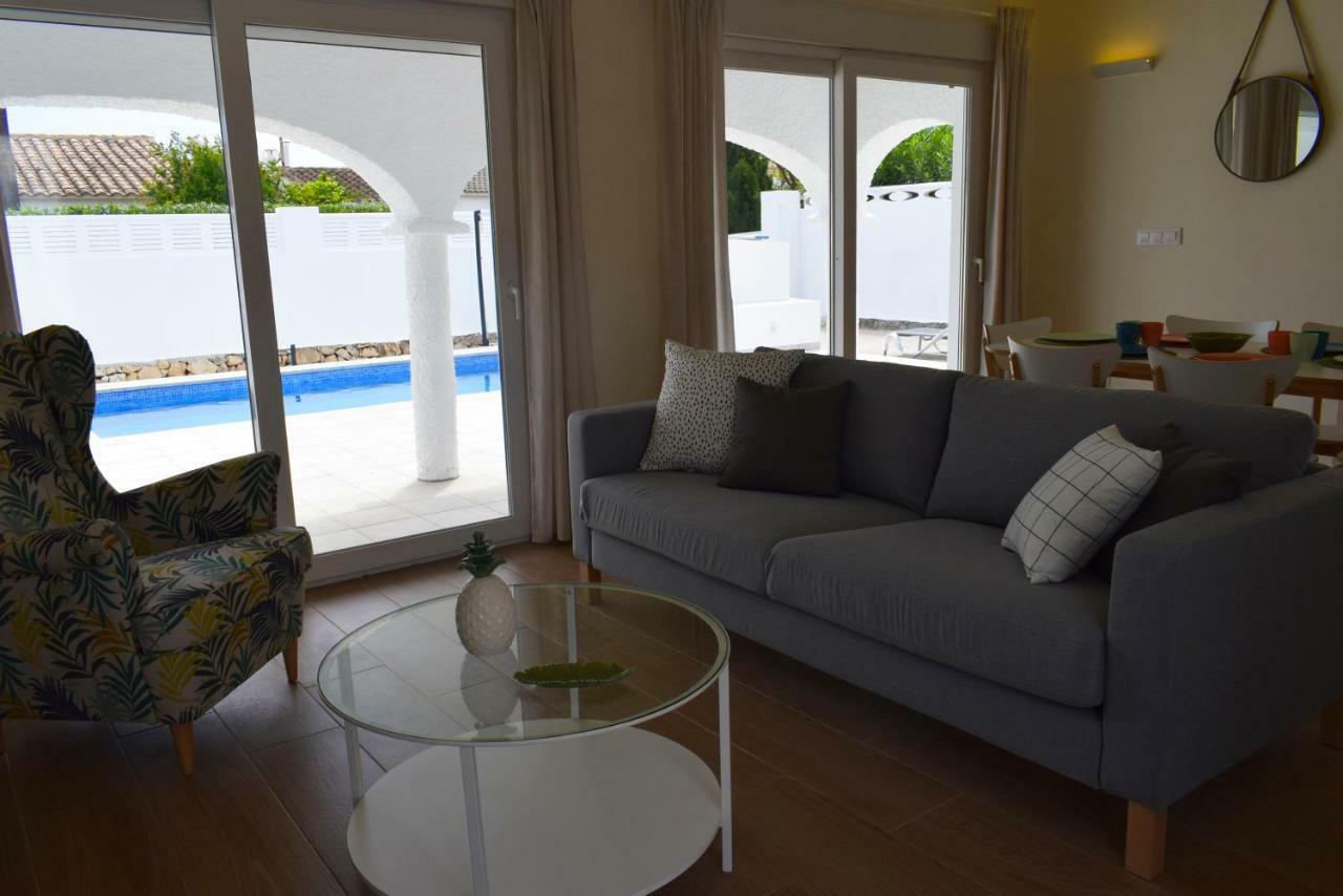 Anacasa Bacalla Piscina Privada Les Marines Ch3200 *