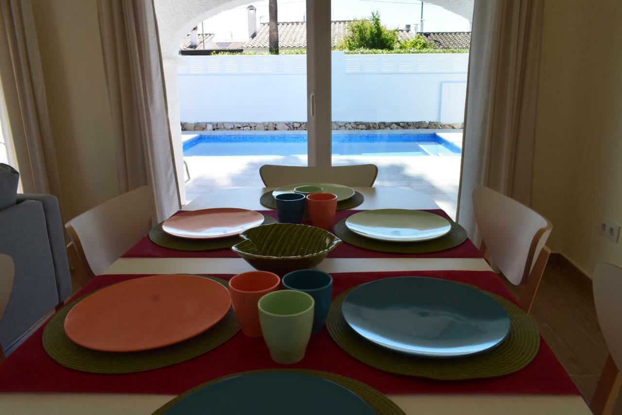 Anacasa Bacalla Piscina Privada Les Marines Ch3200 Сasa de vacaciones *
